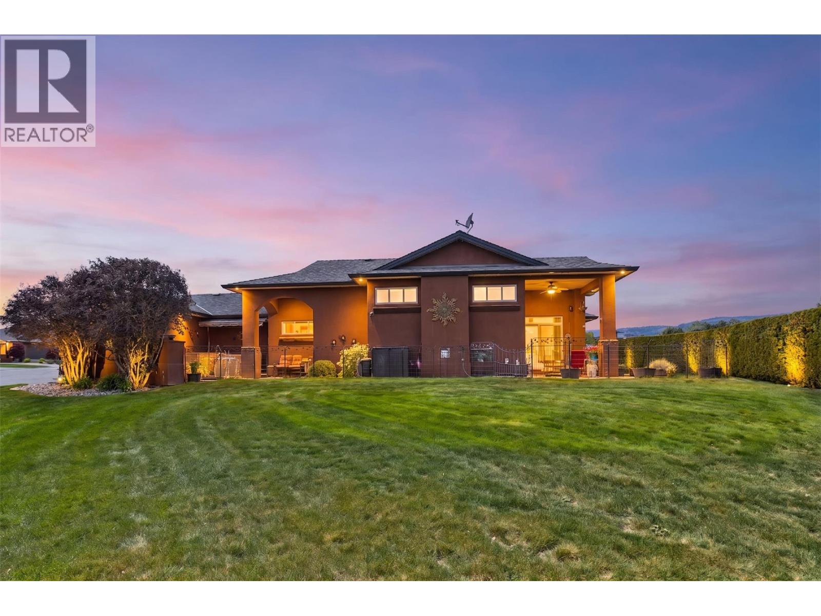  2284 Pine Vista Place, Westbank