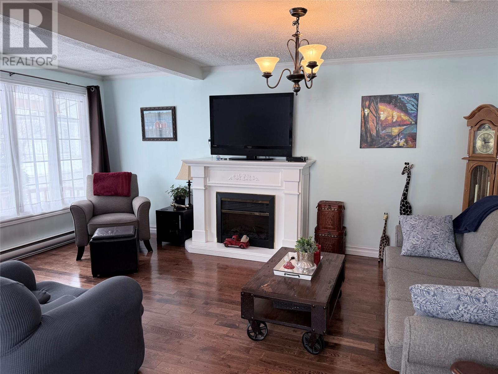 56 Beaumont Avenue — photo 17