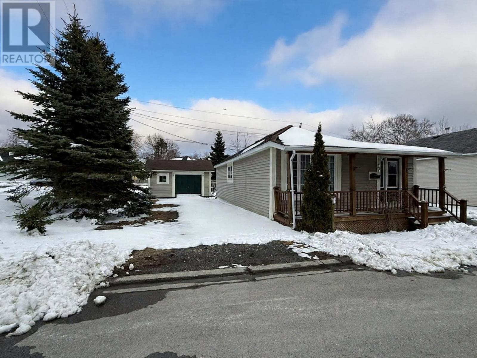 56 Beaumont Avenue - photo 2