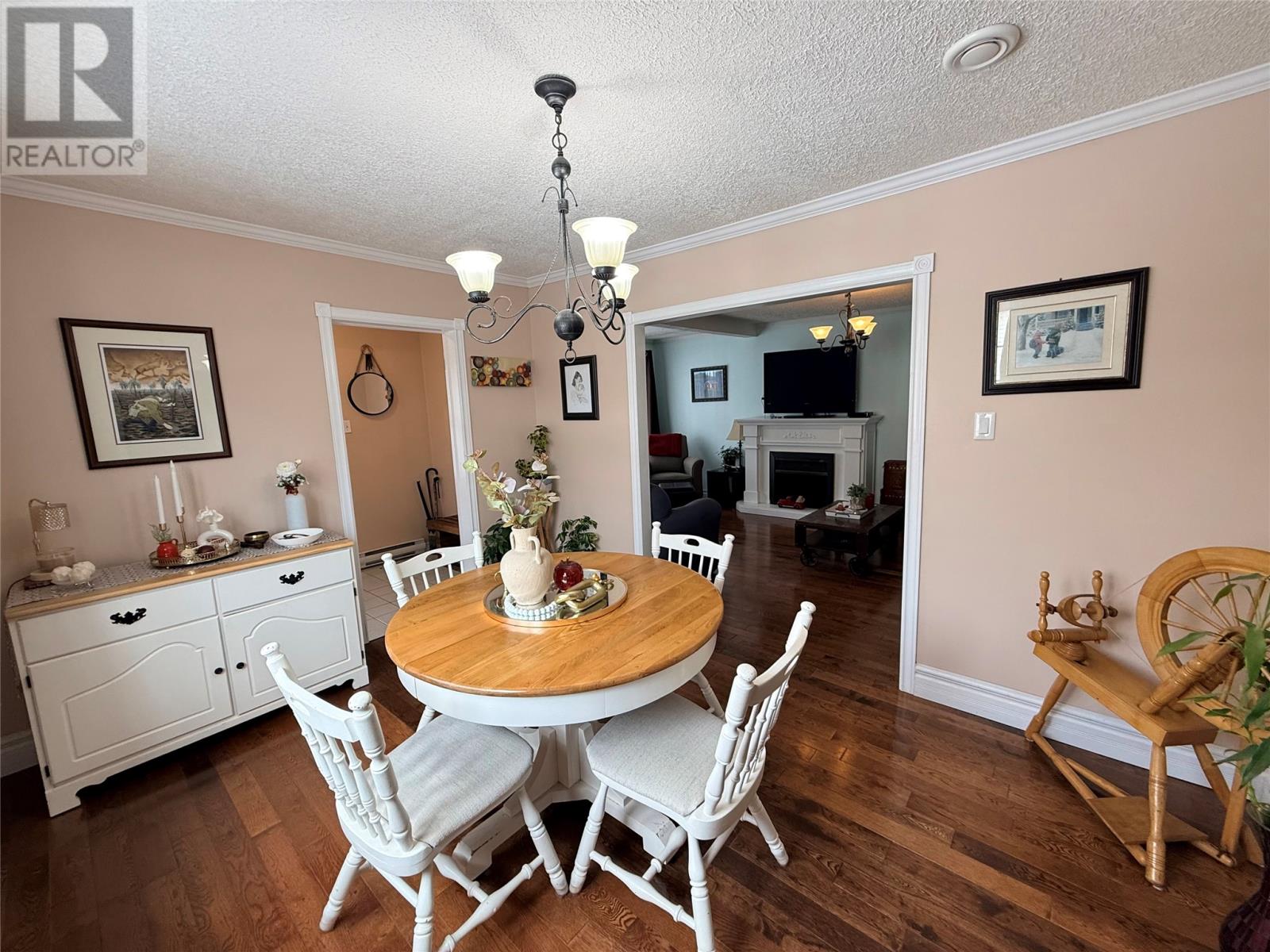 56 Beaumont Avenue — photo 24