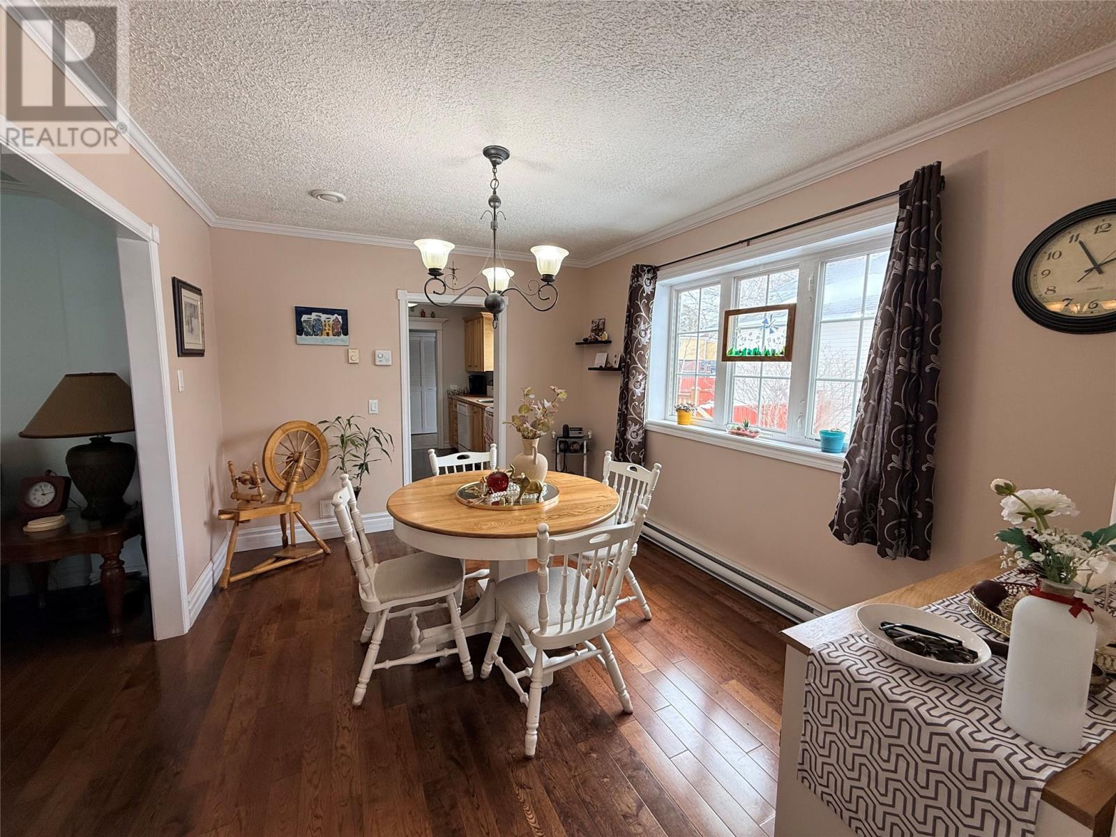 56 Beaumont Avenue — photo 26