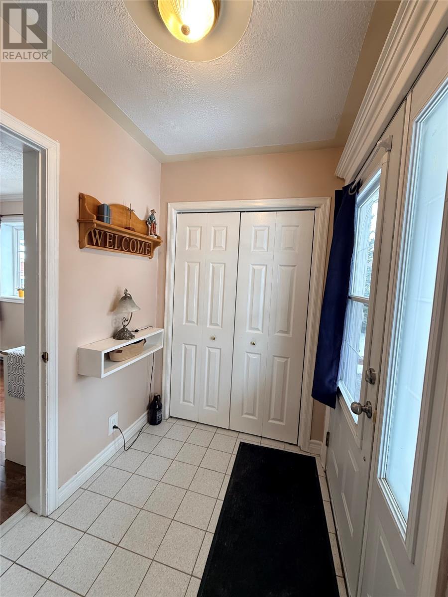 56 Beaumont Avenue — photo 6