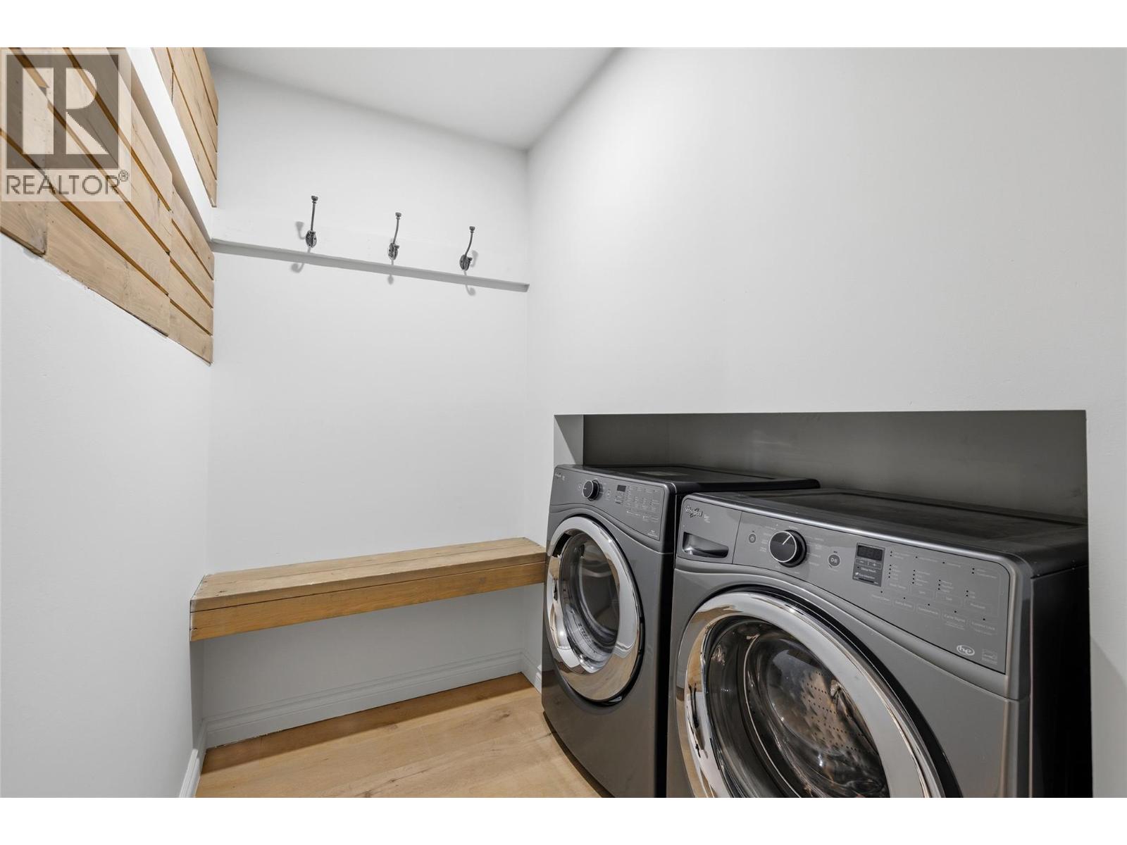  505 Hollywood Road South, Kelowna