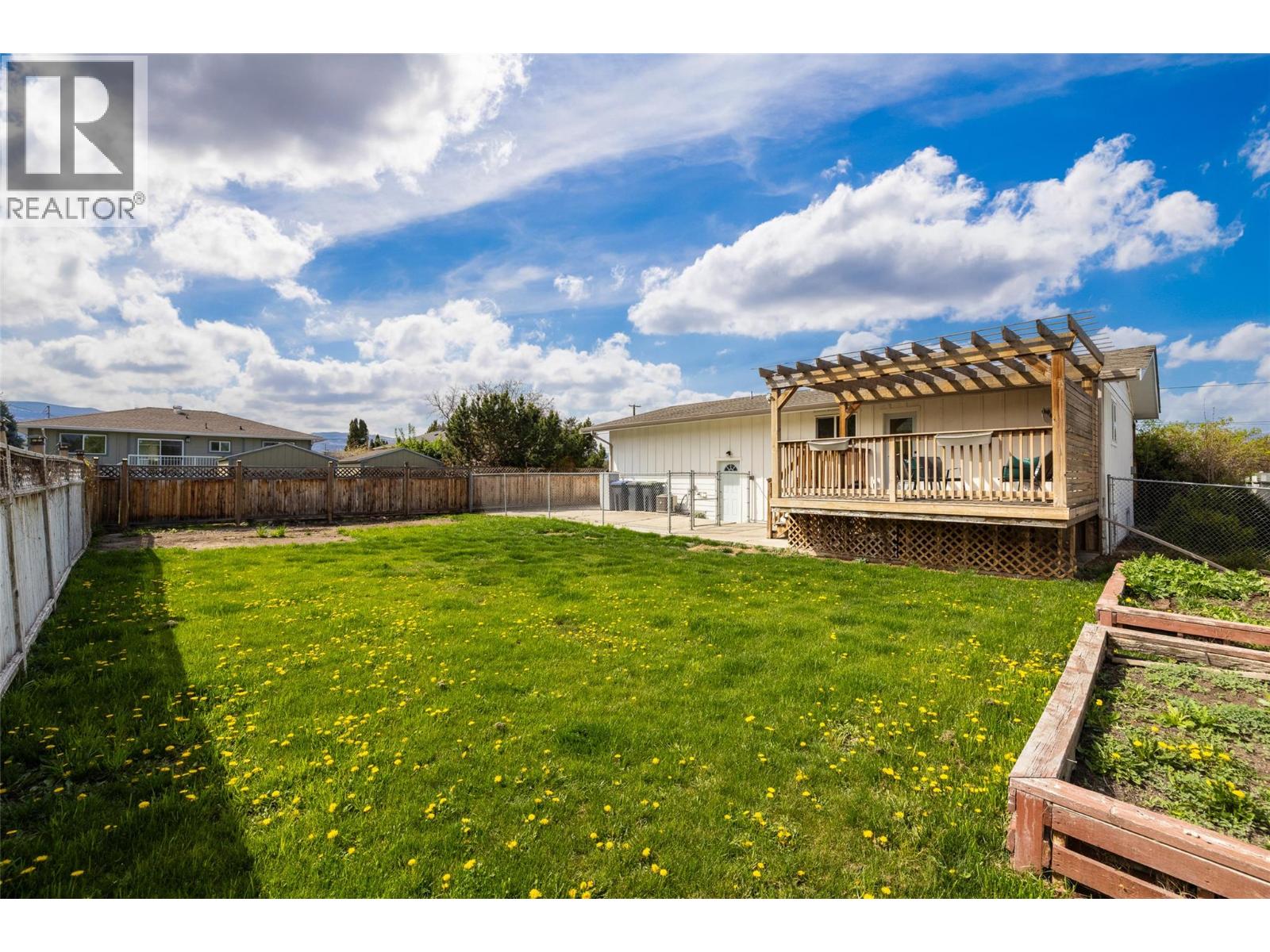  505 Hollywood Road South, Kelowna