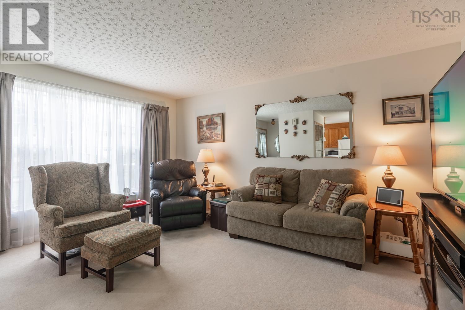 Property 3 of 32 of 145 Poplar Drive