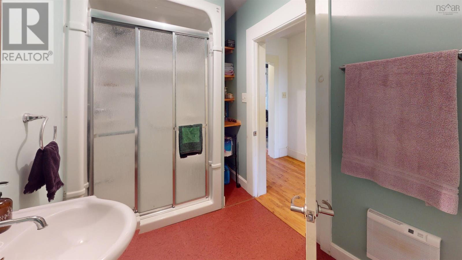 Main floor bathroom