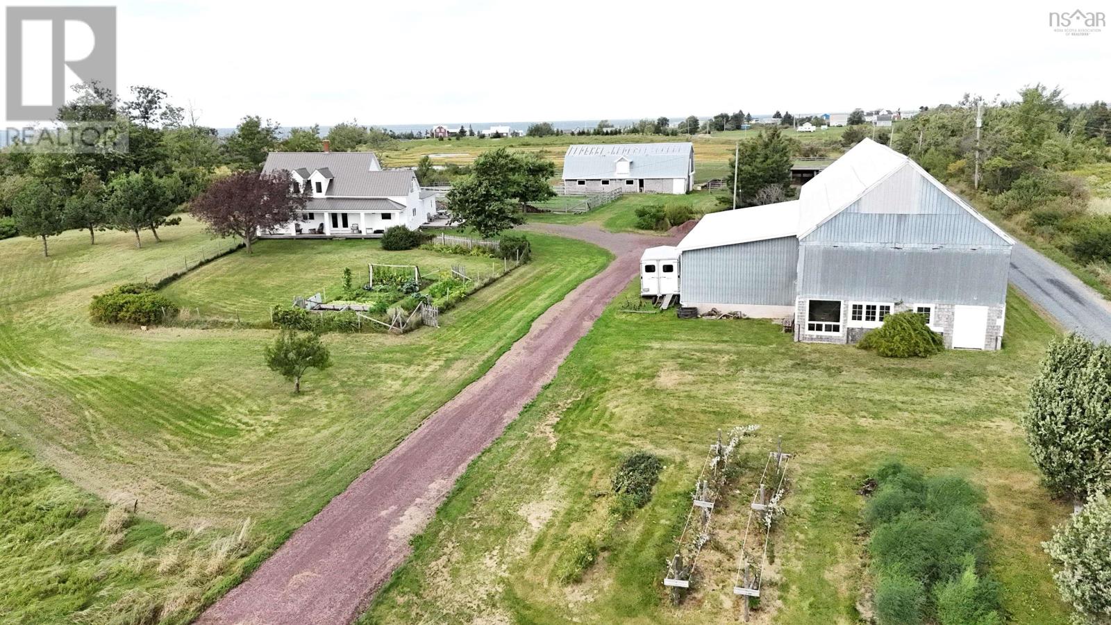 803 6 Highway - photo 2