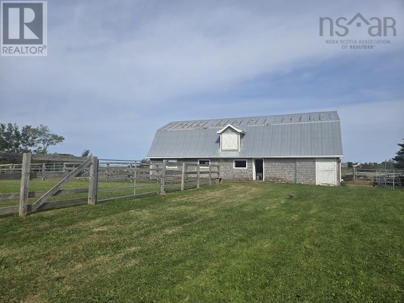 803 6 Highway — photo 24