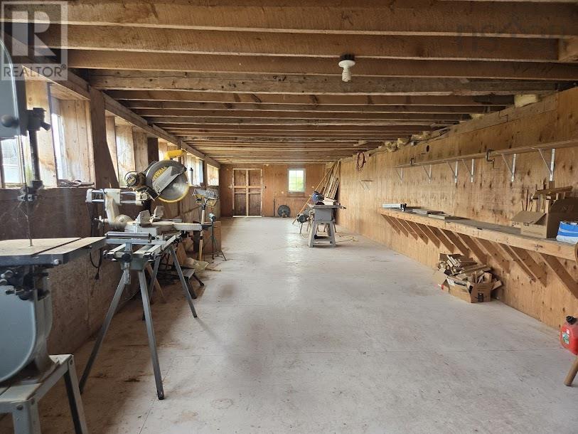 Large barn workshop