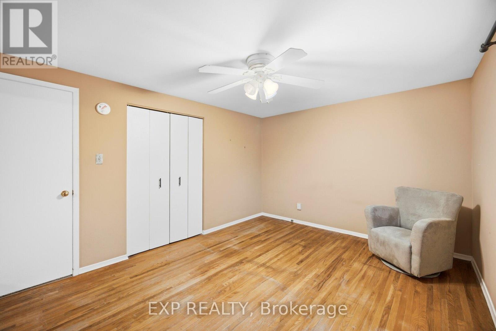 107 ARCHDEKIN DRIVE - 25