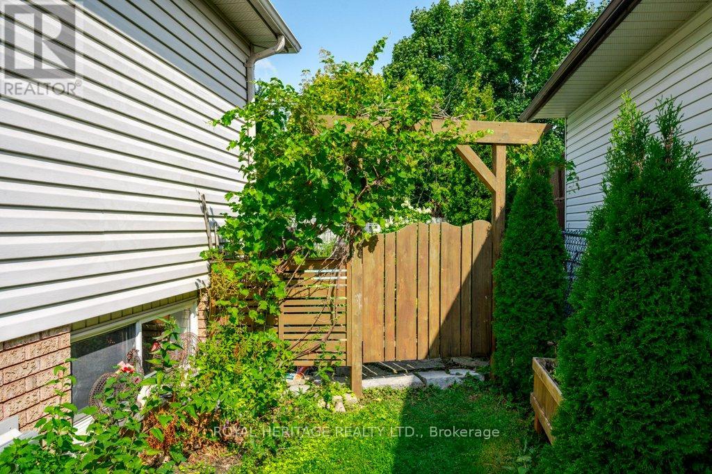 GATE TO BACKYARD