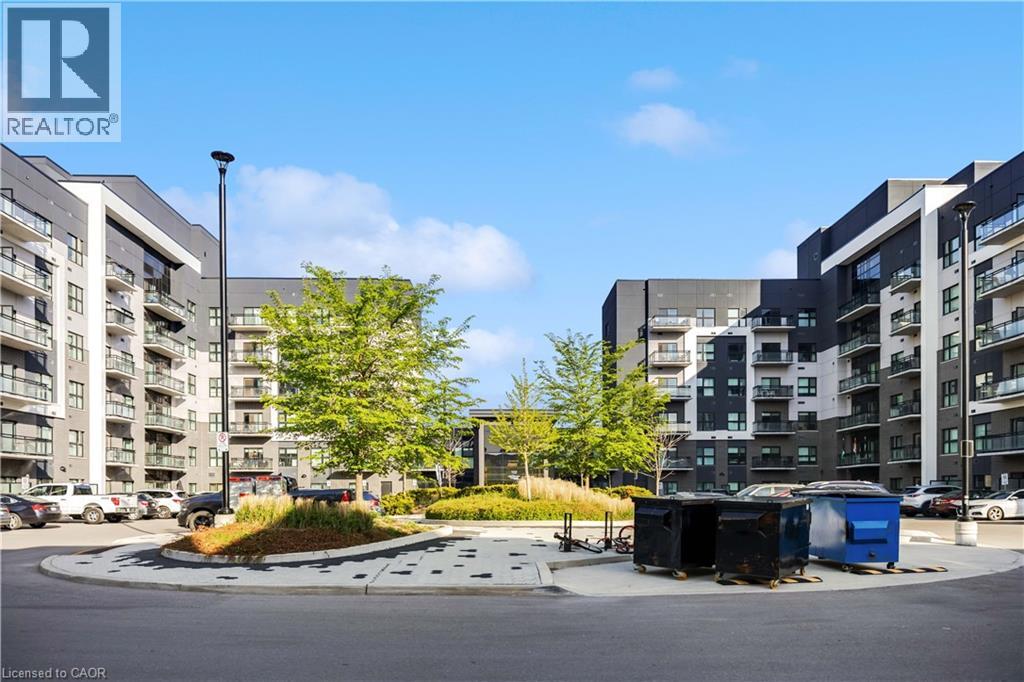 102 GROVEWOOD Common Unit# 526, Oakville, Ontario, L6H0X2 — Photo 4
