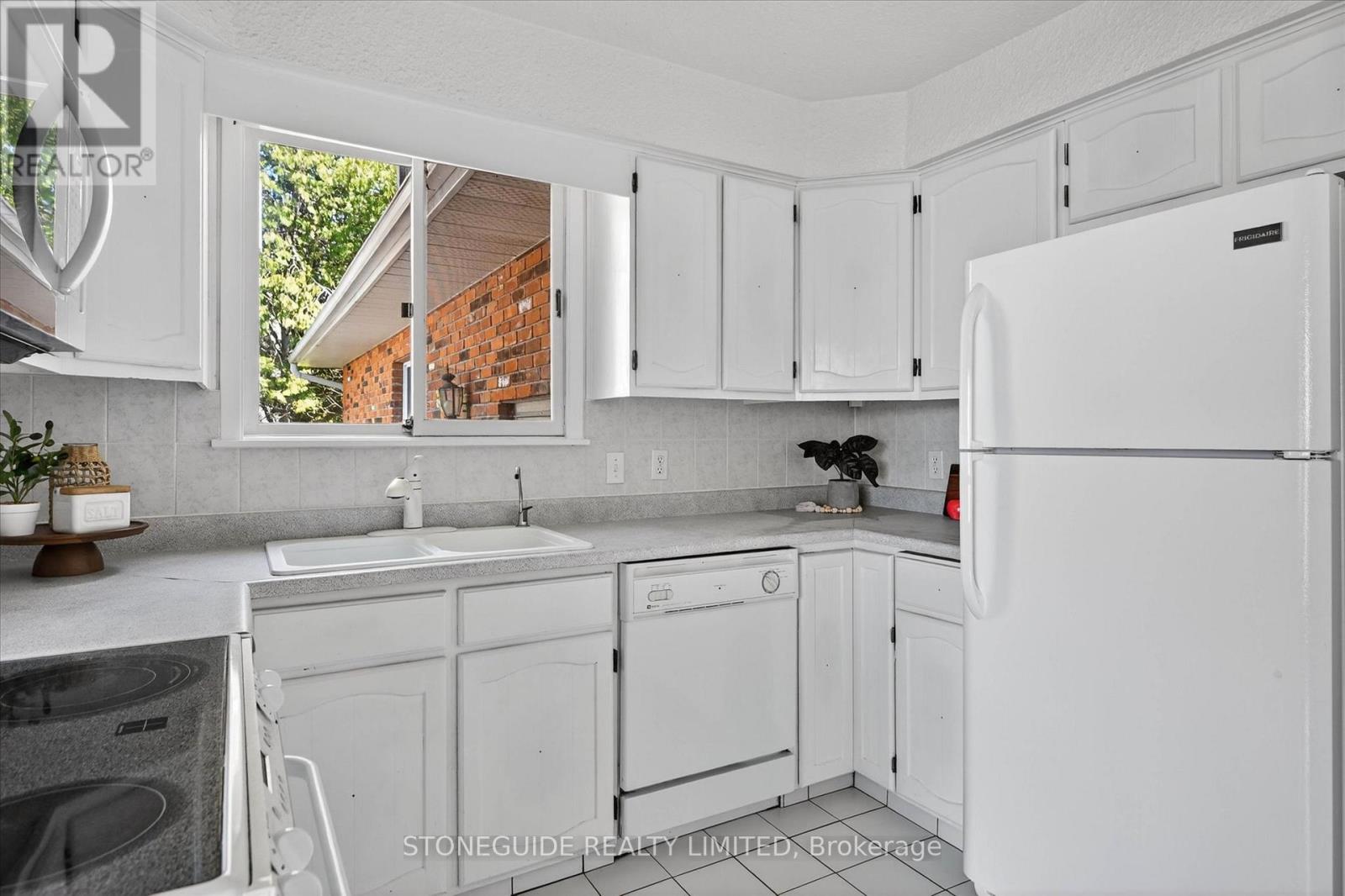 917 TINDLE COURT — photo 16