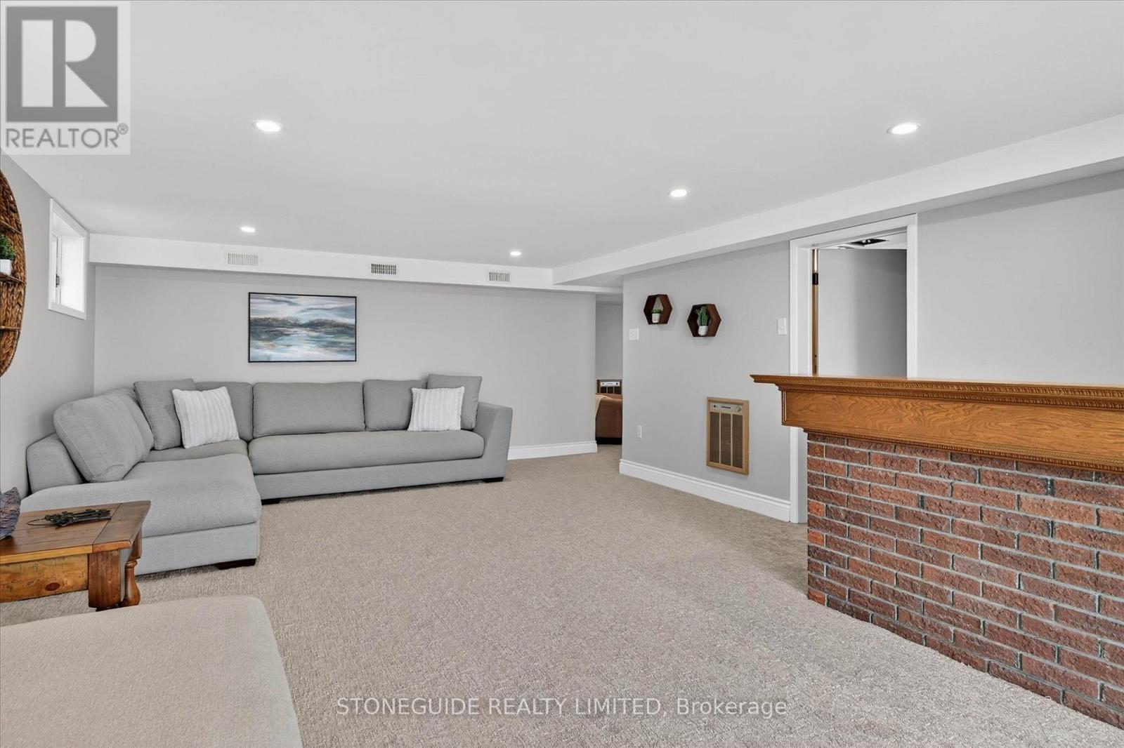 917 TINDLE COURT — photo 32
