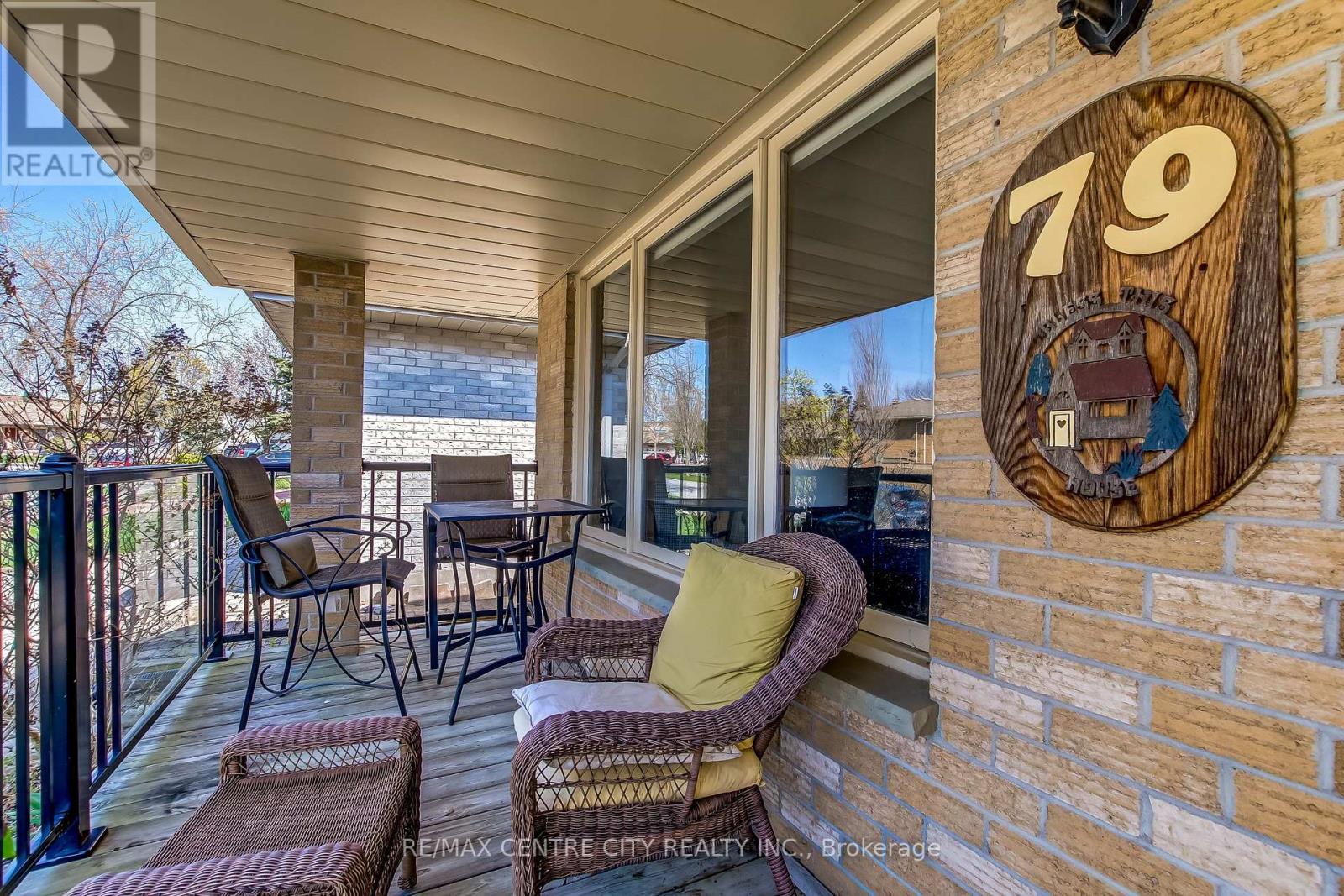 79 ASHLEY CRESCENT - 3