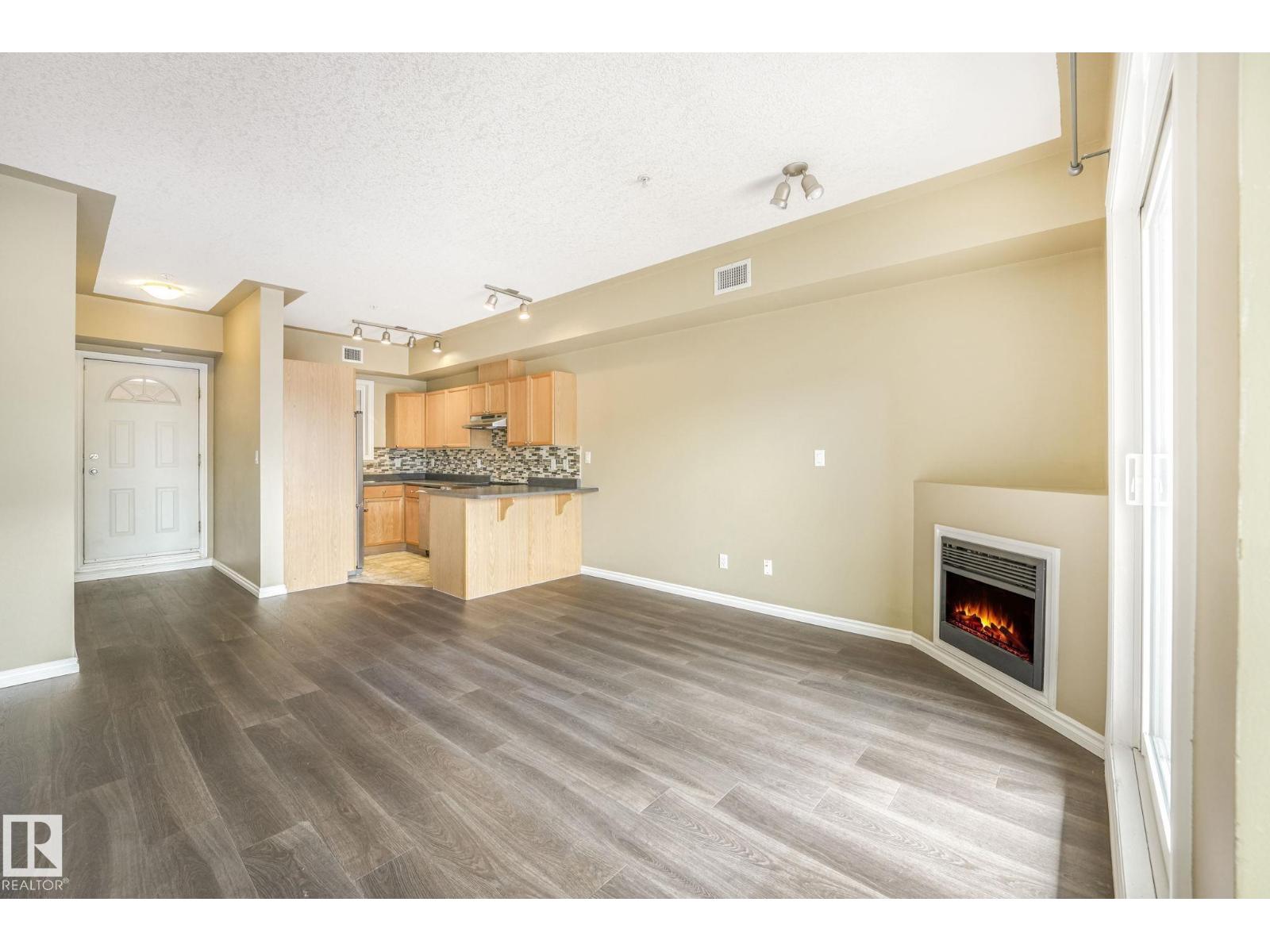 #310 10606 102 AV NW, Edmonton