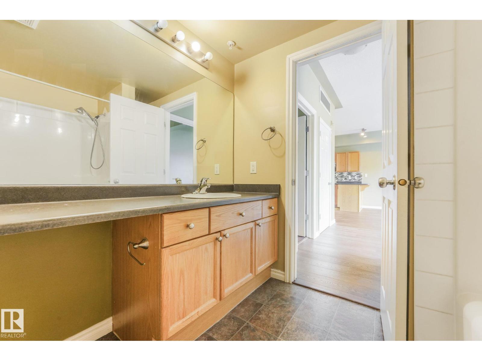 #310 10606 102 AV NW, Edmonton