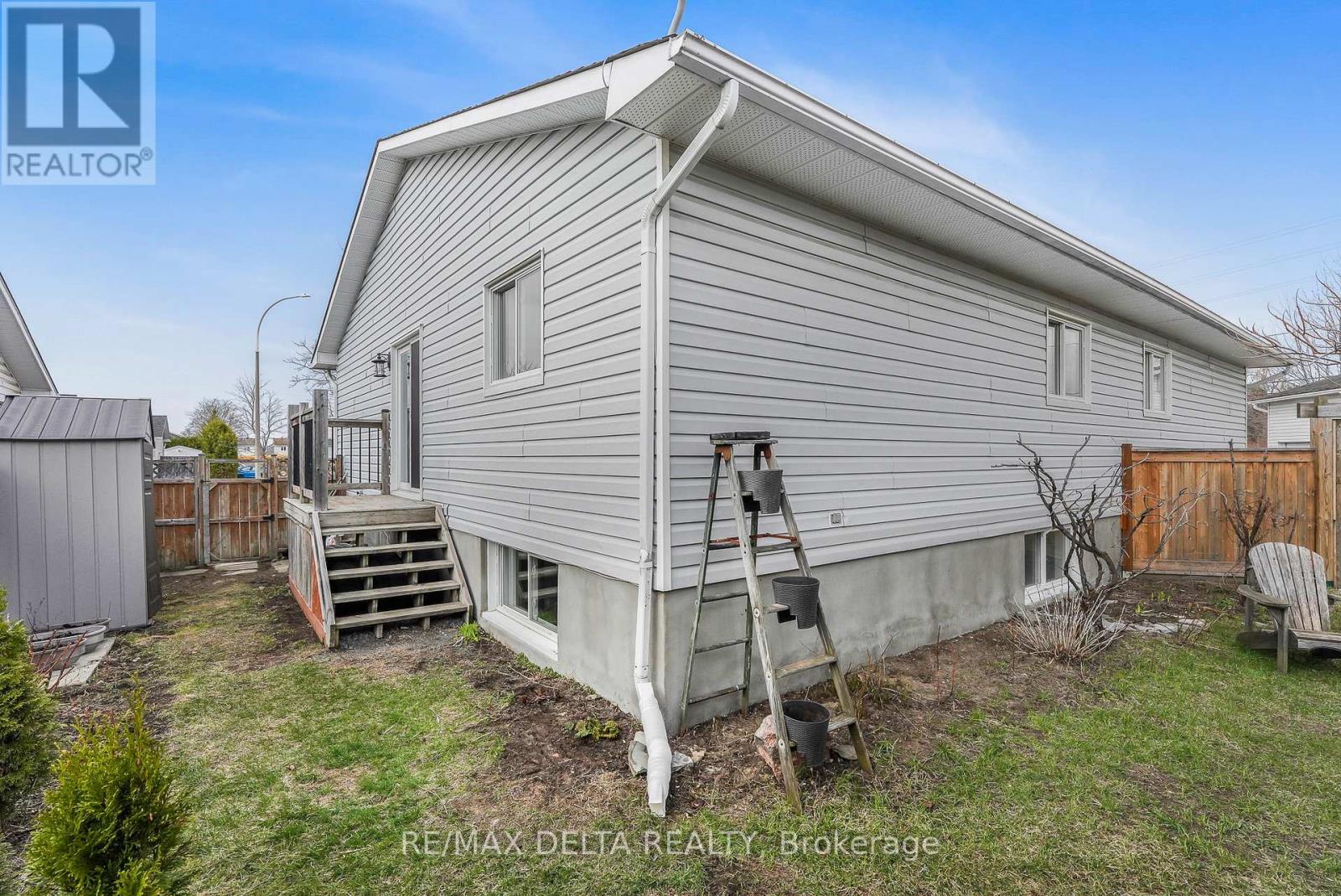 813 COTE STREET - 29