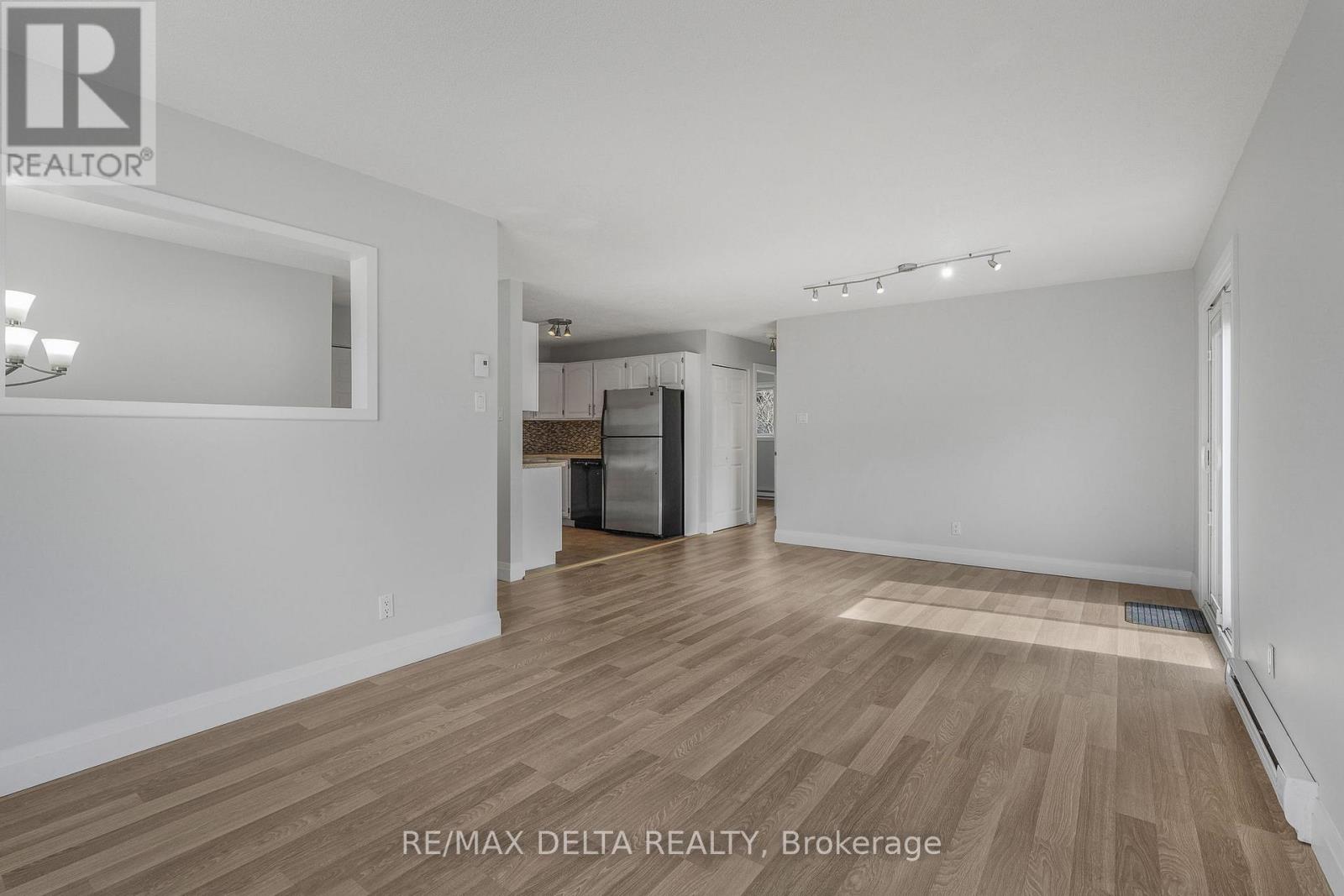 813 COTE STREET - 6
