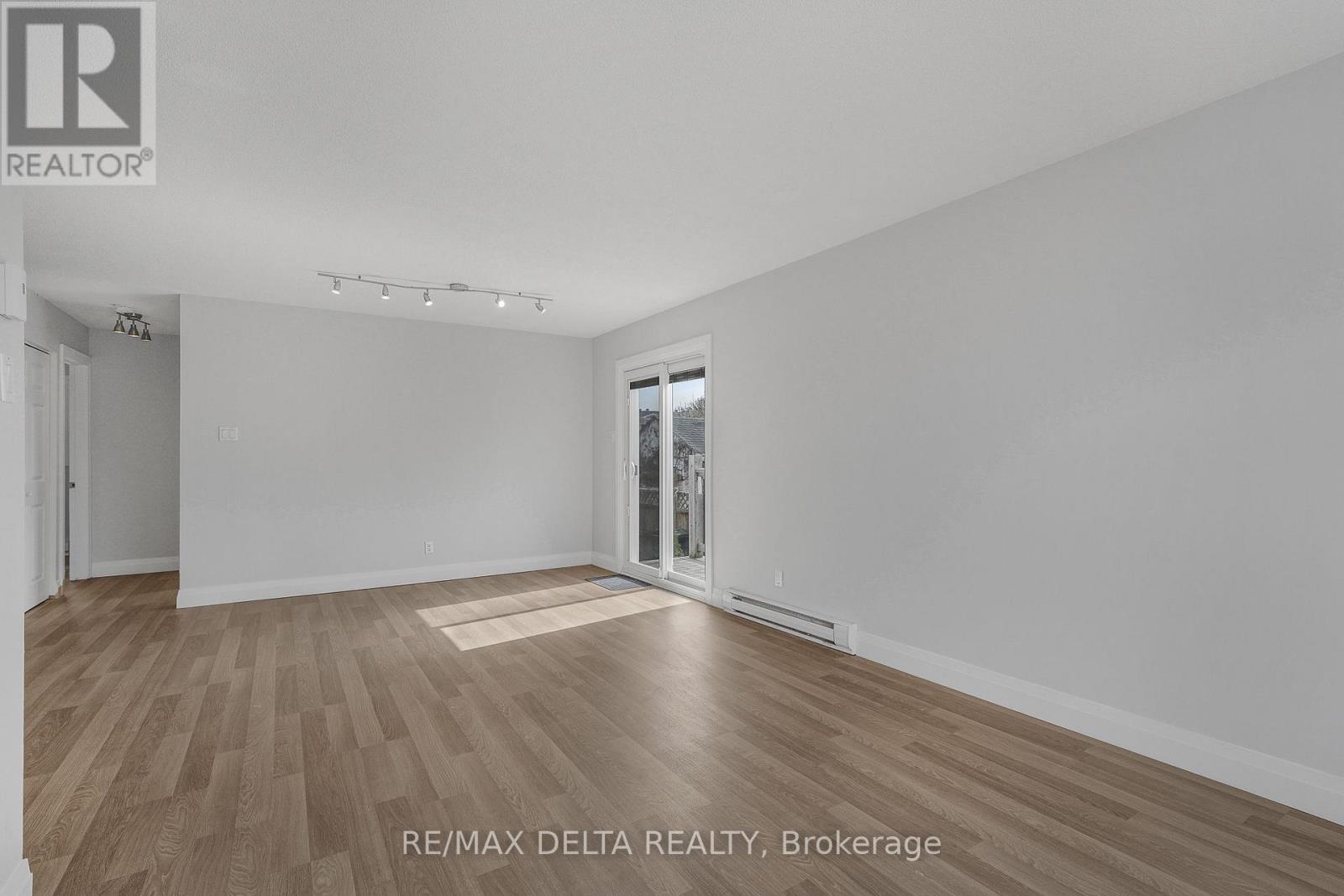 813 COTE STREET - 7