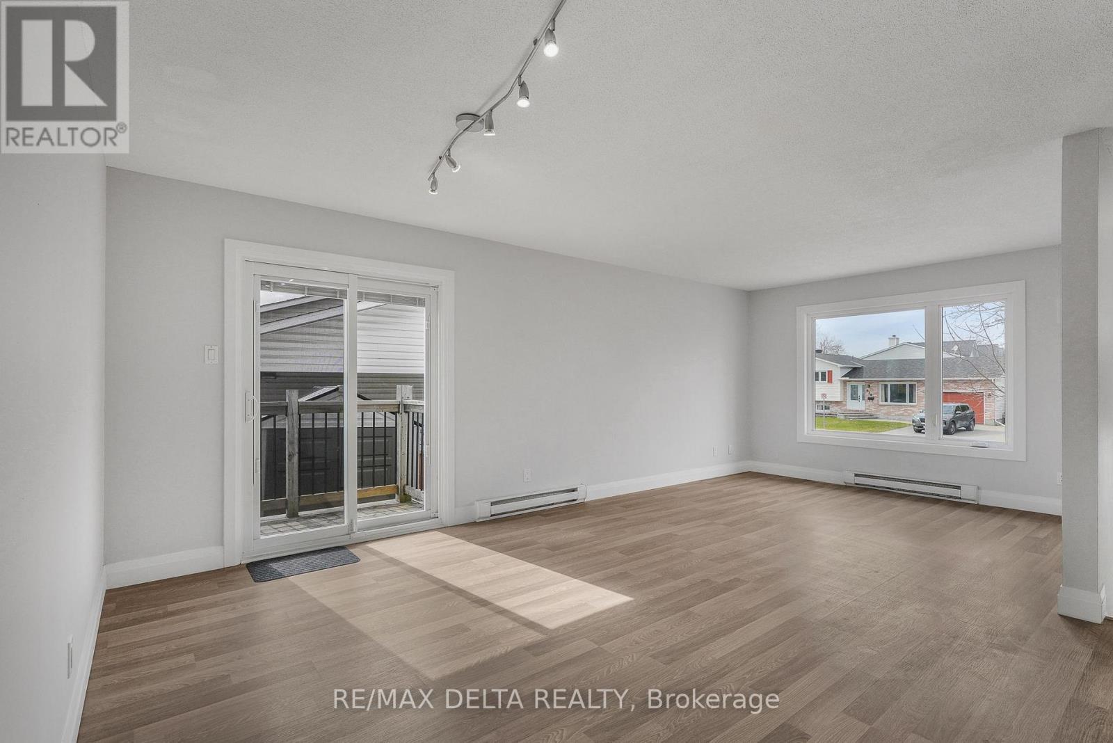 813 COTE STREET - 9