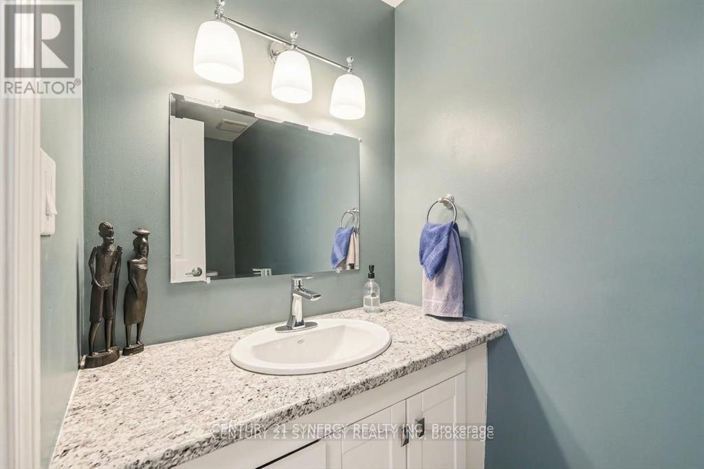 65 - 24 SHERWAY DRIVE — photo 20