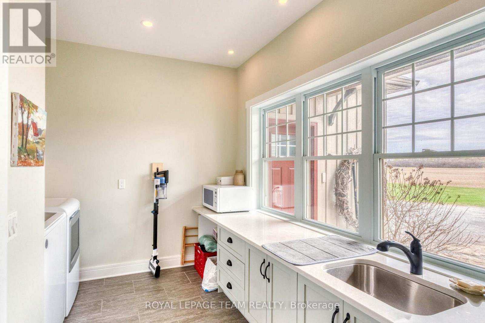 1202 RAMSAY CONCESSION 8 ROAD - 8