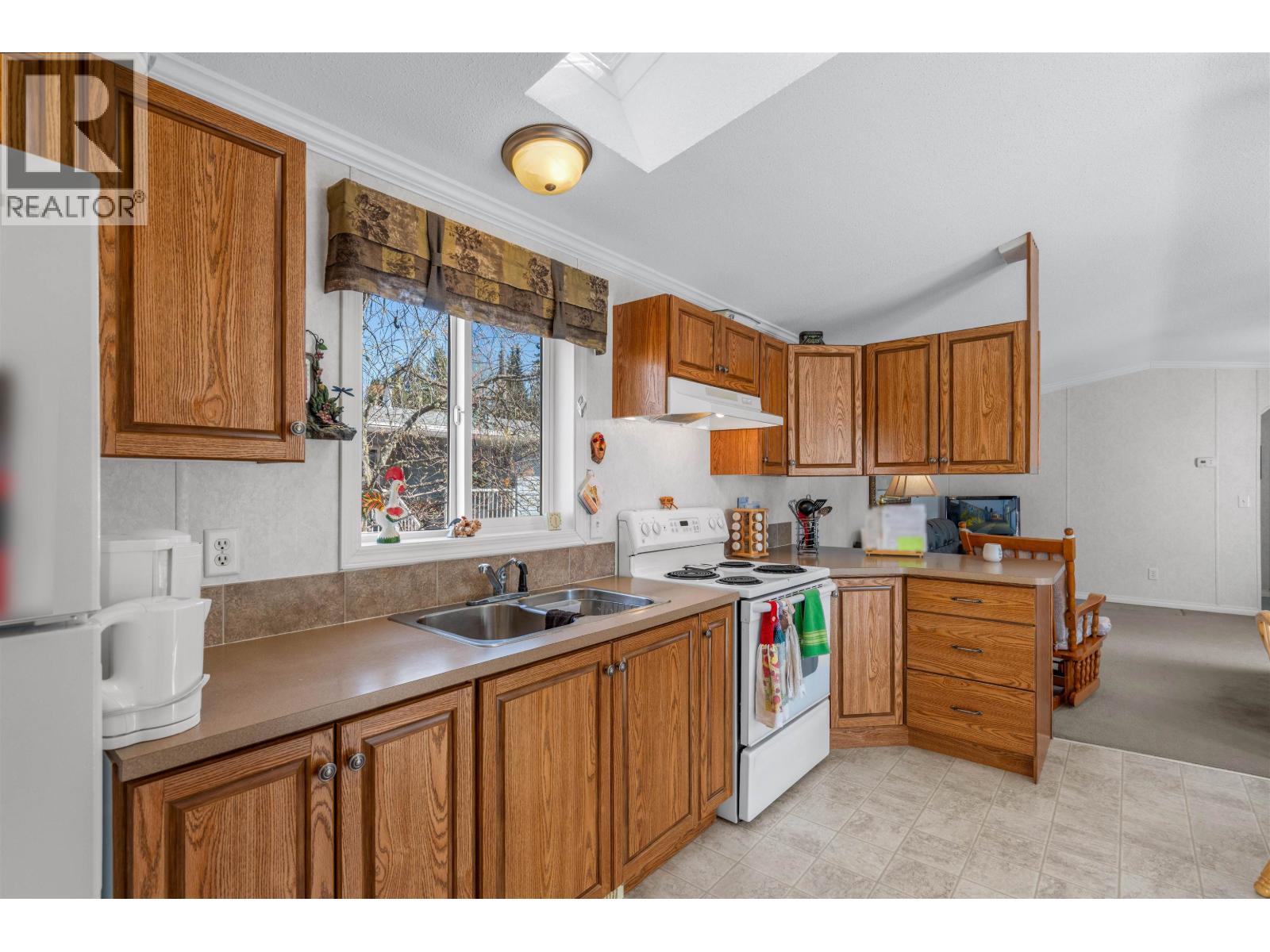 7817 HIGHWAY 97 HIGHWAY - 21