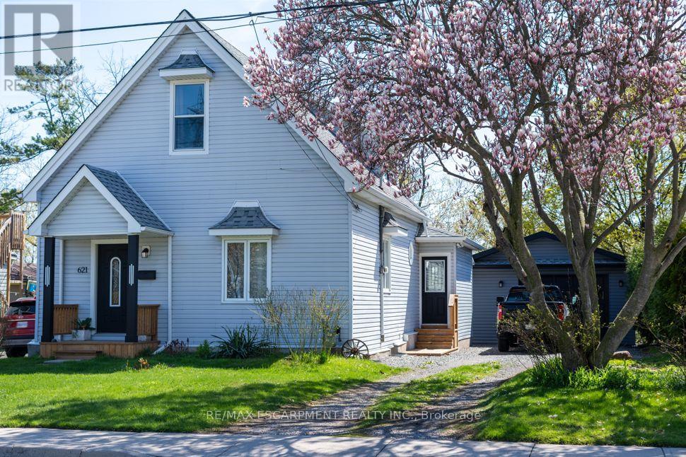 621 ROSSEAU ROAD — photo 2