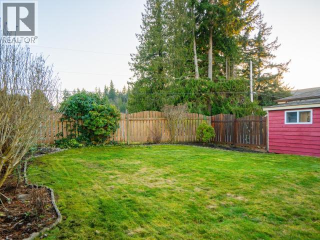 4678 ONTARIO AVE, Powell River