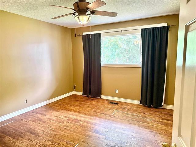 2062 PRIMROSE STREET — photo 7