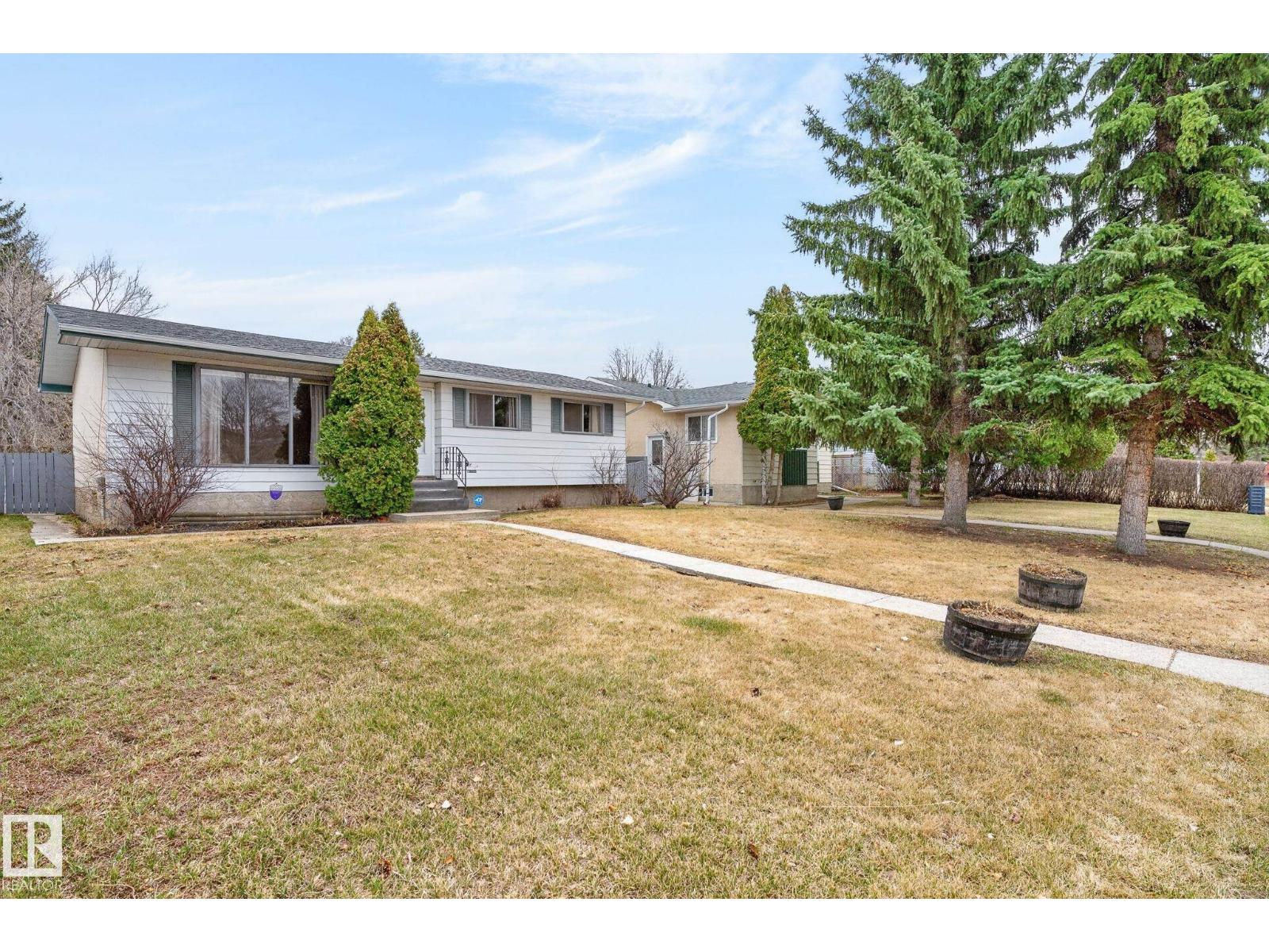 17 BROOKSIDE CR, Spruce Grove