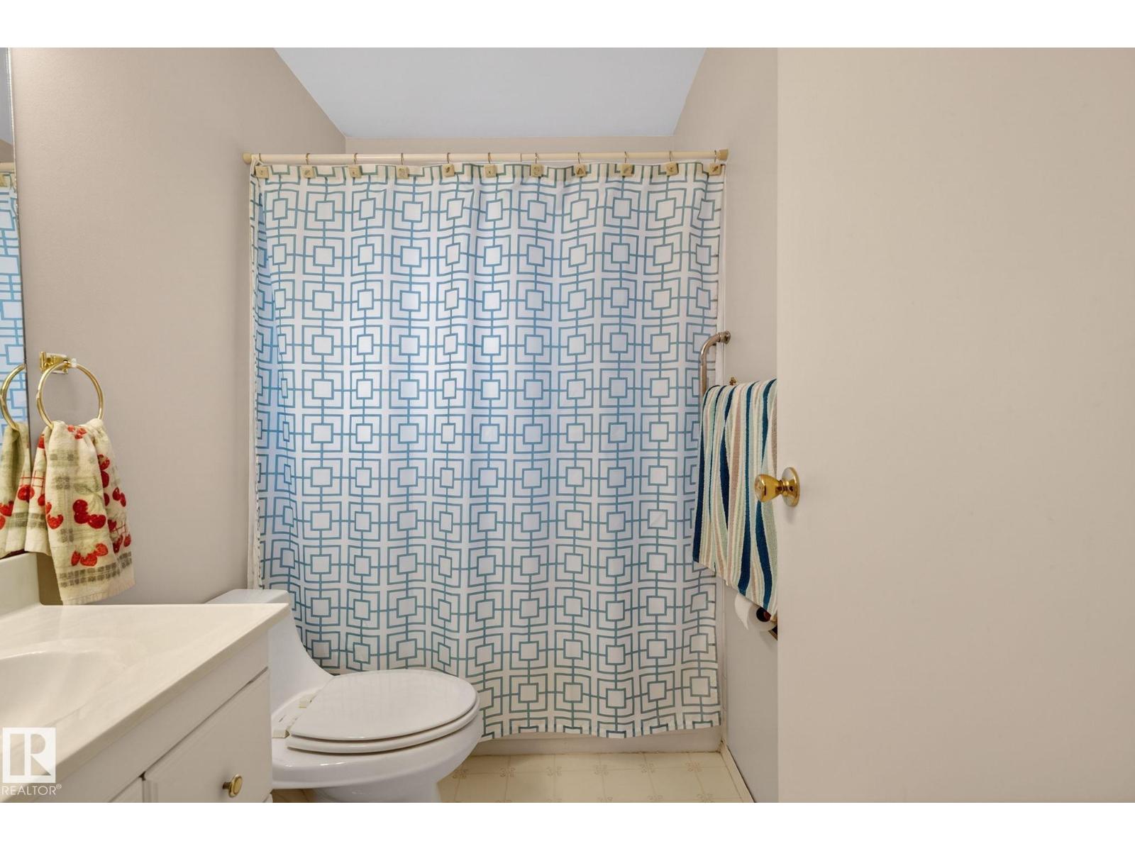 17 BROOKSIDE CR, Spruce Grove