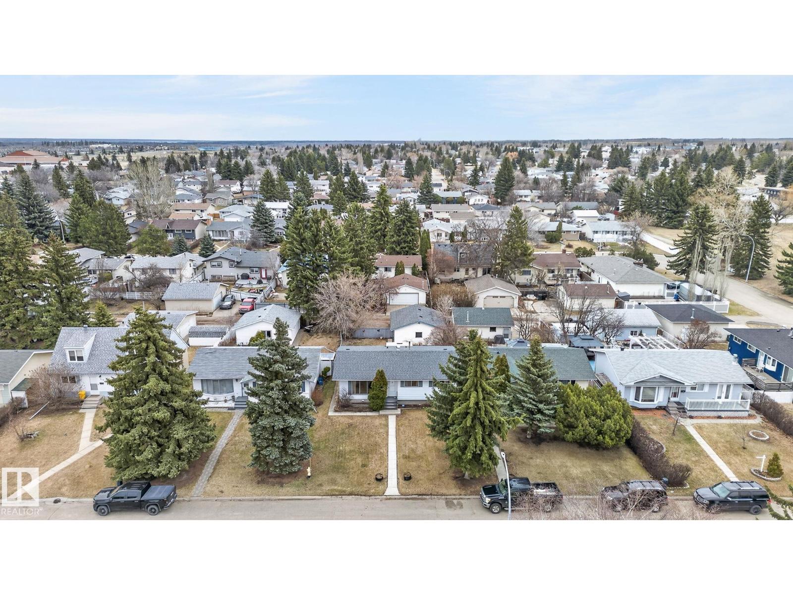 17 BROOKSIDE CR, Spruce Grove