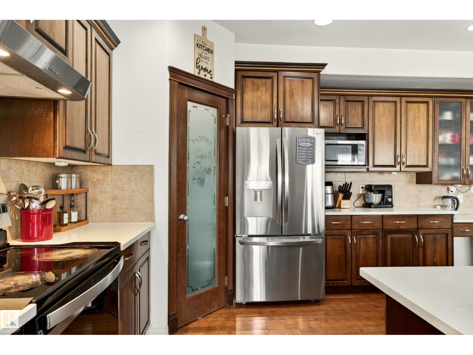 15408 49 ST NW, Edmonton