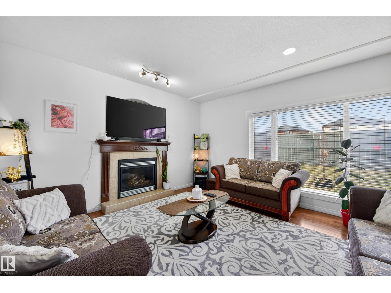 15408 49 ST NW, Edmonton