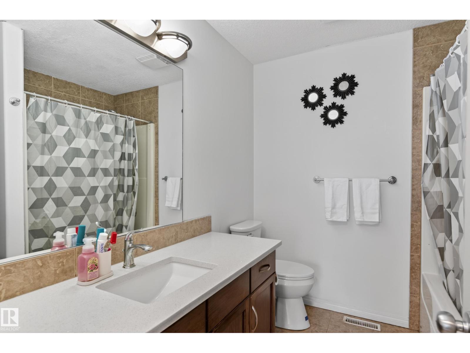 15408 49 ST NW, Edmonton