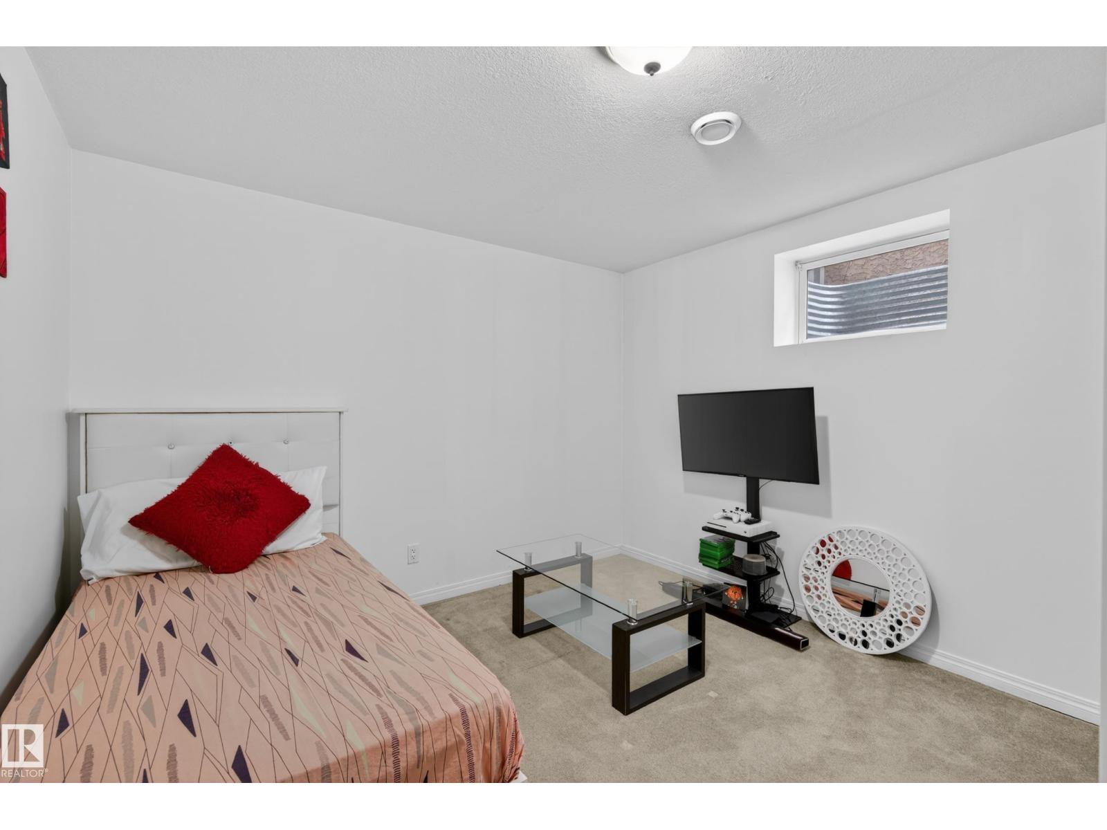 15408 49 ST NW, Edmonton