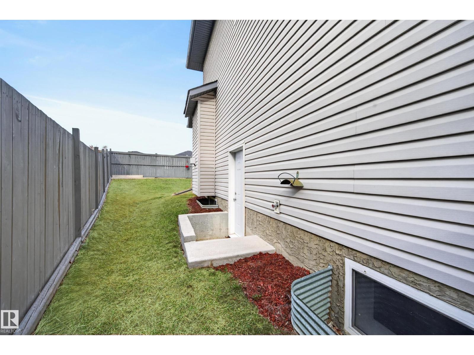 15408 49 ST NW, Edmonton