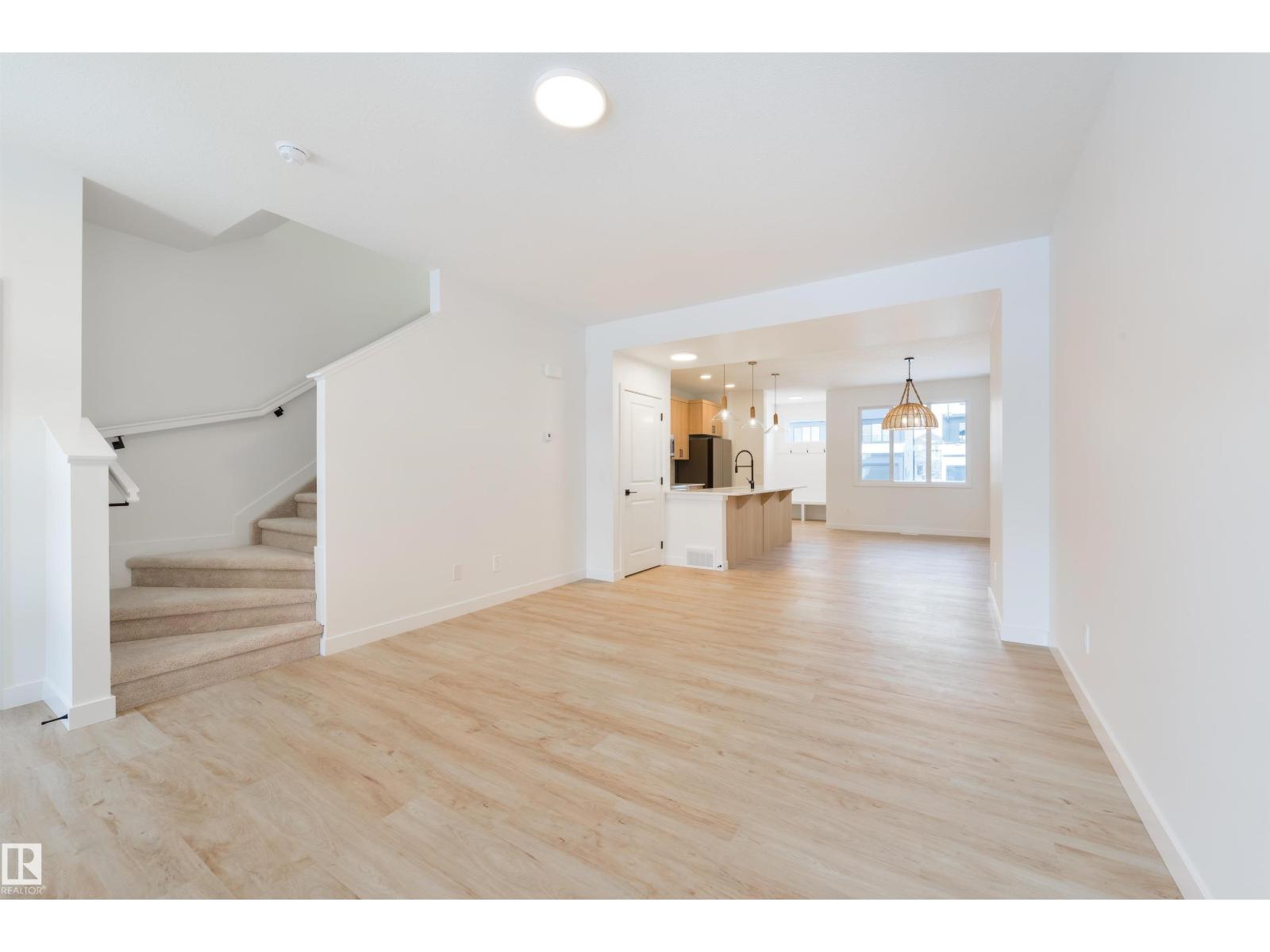 9 COBBLESTONE GA, Spruce Grove