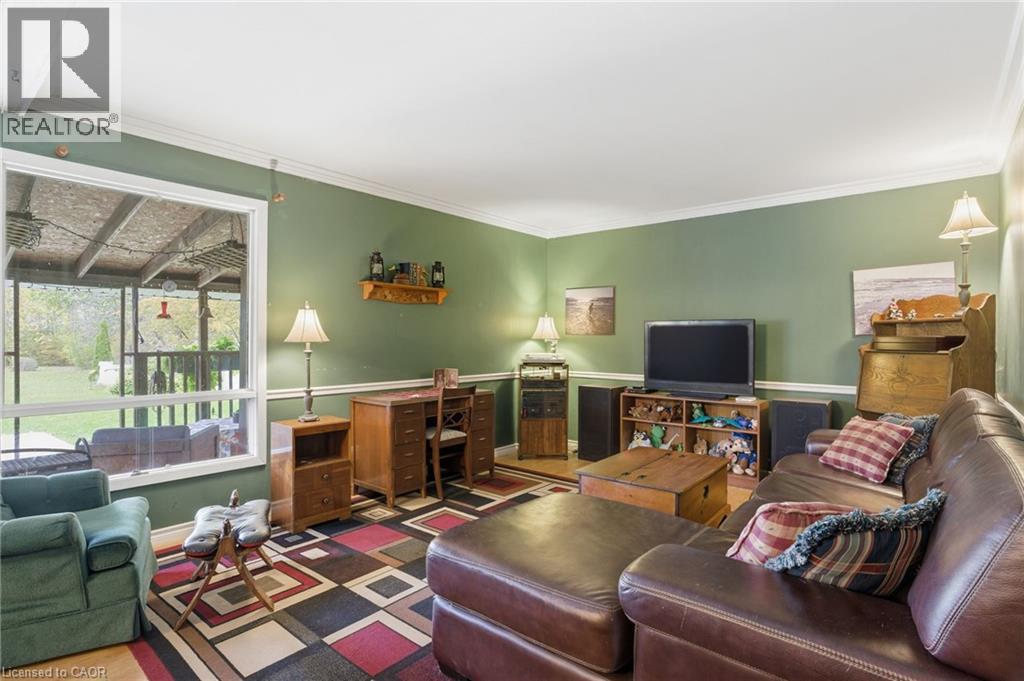 1470 BARRON Road — photo 29
