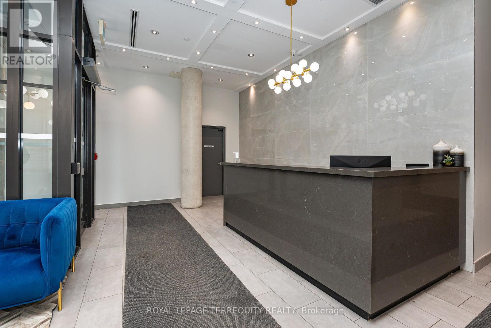 #316 246 LOGAN AVENUE - 3