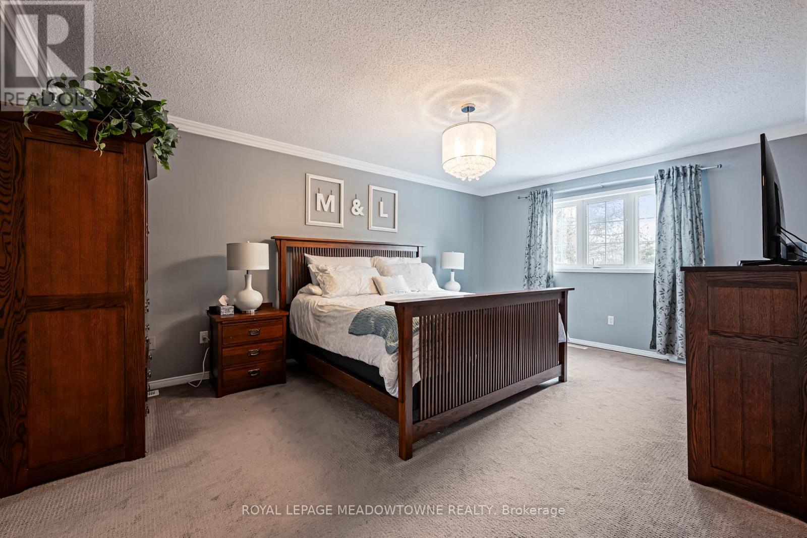 19 GRIST MILL DRIVE - 21