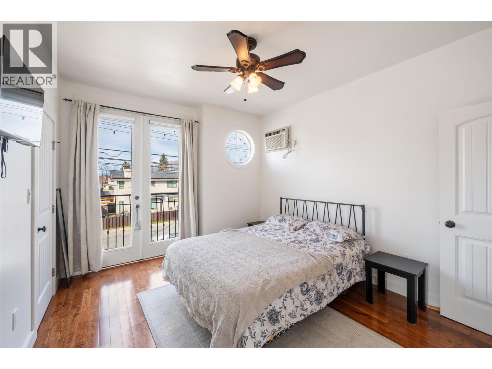 #102 598 WADE Avenue - 18