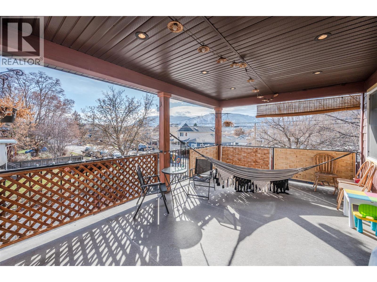 598 WADE Avenue Unit# 102, Penticton