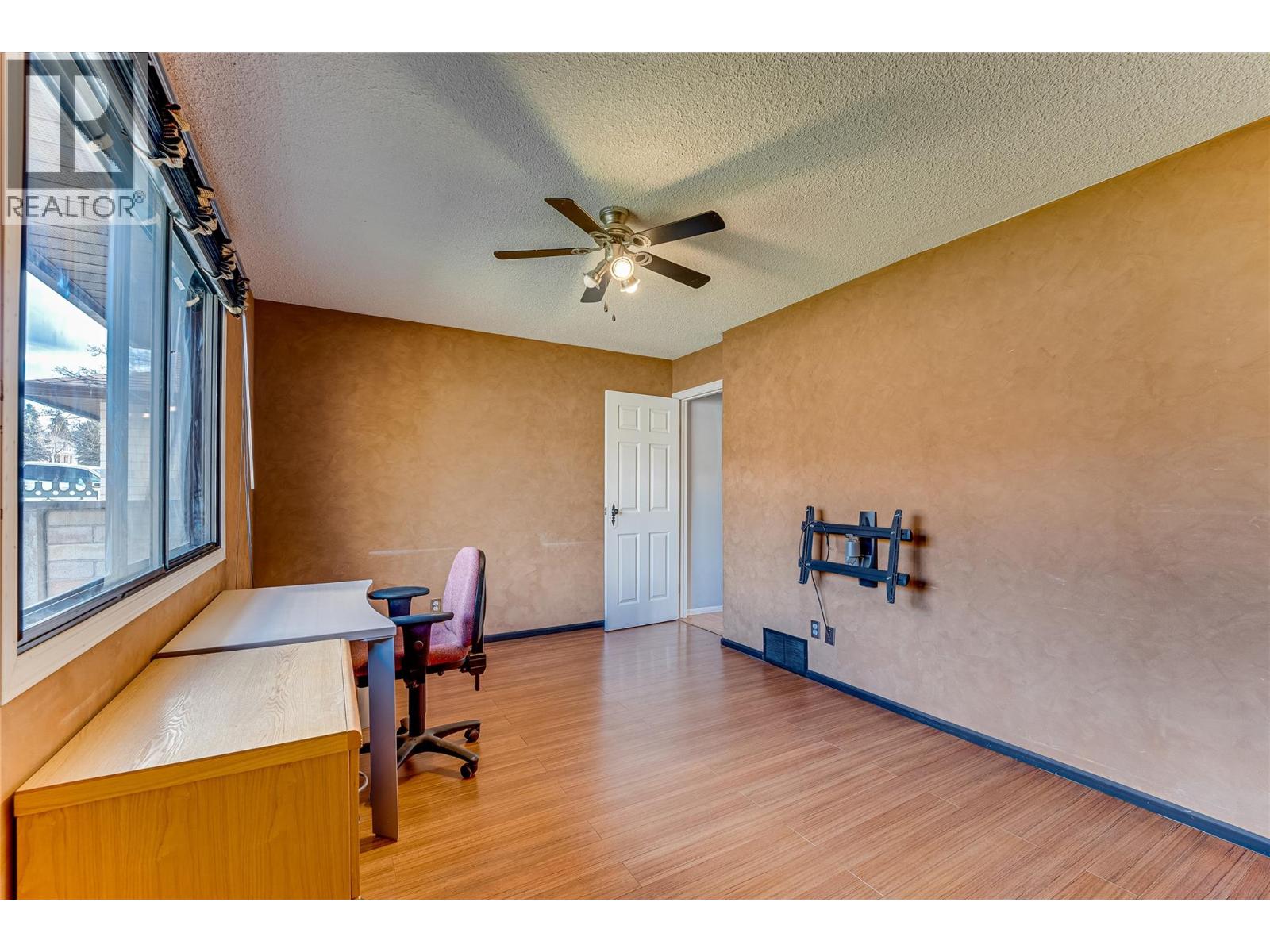 4316 Cascade Drive, Vernon