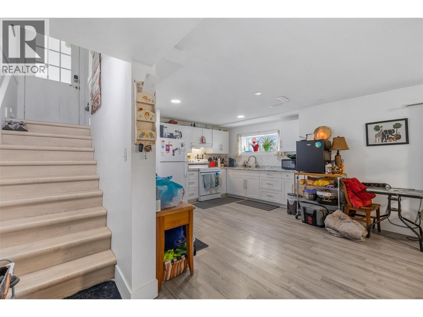 1801 42A Street, Vernon