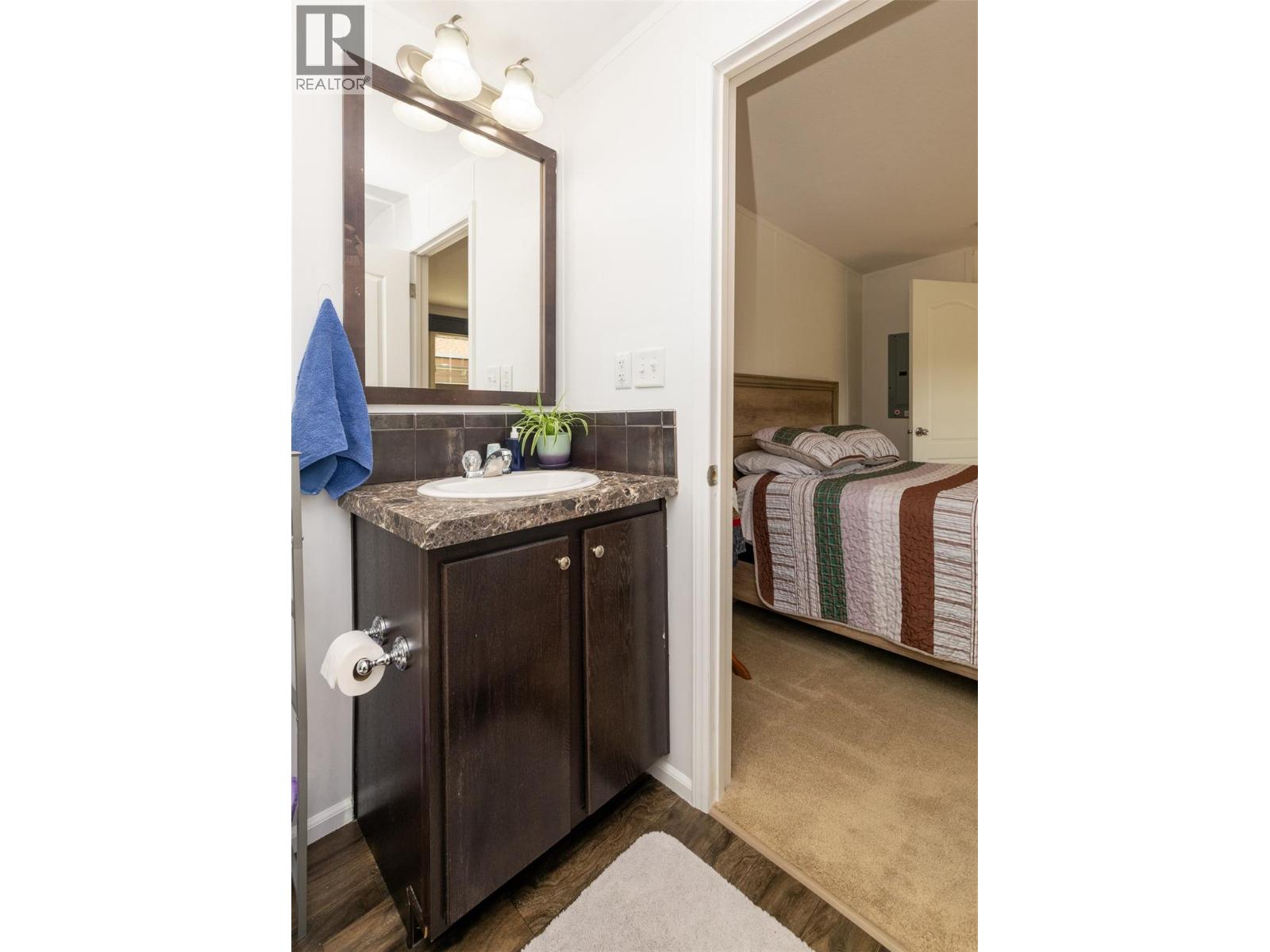 20 4811 10A Avenue Northeast, Salmon Arm