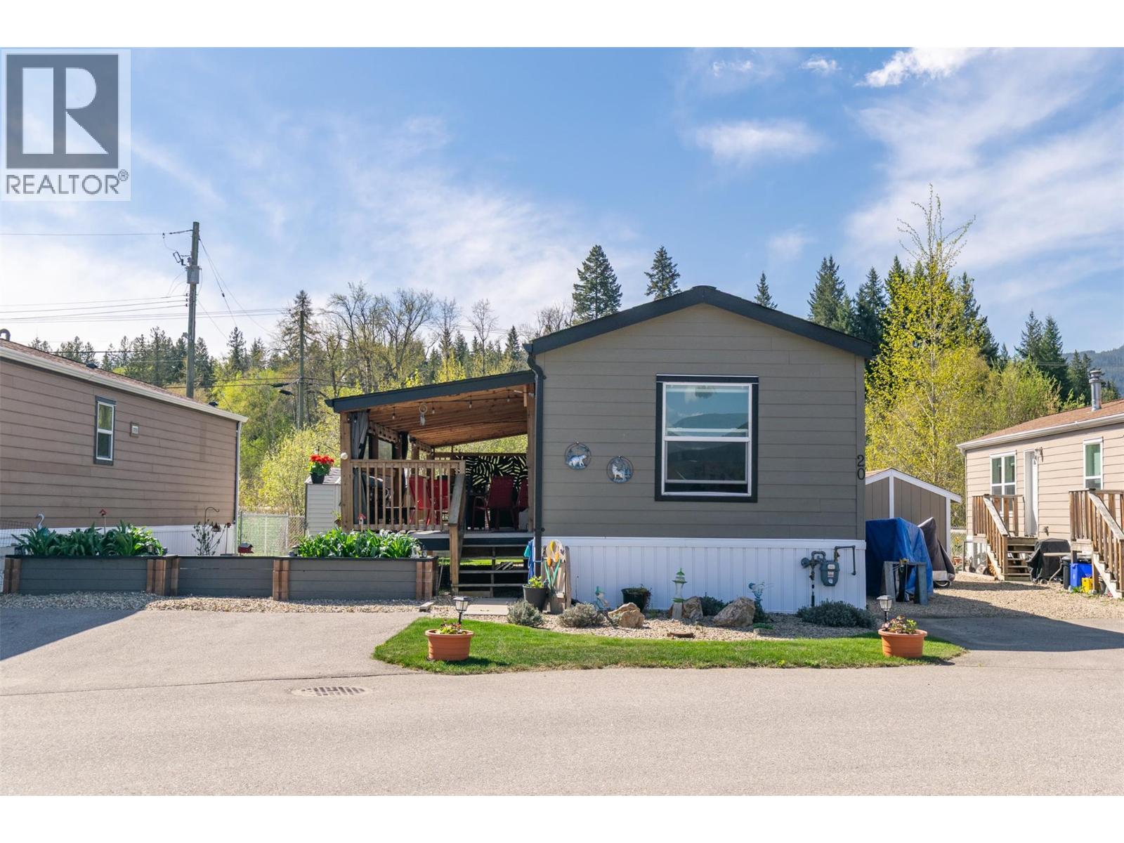 20 4811 10A Avenue Northeast, Salmon Arm