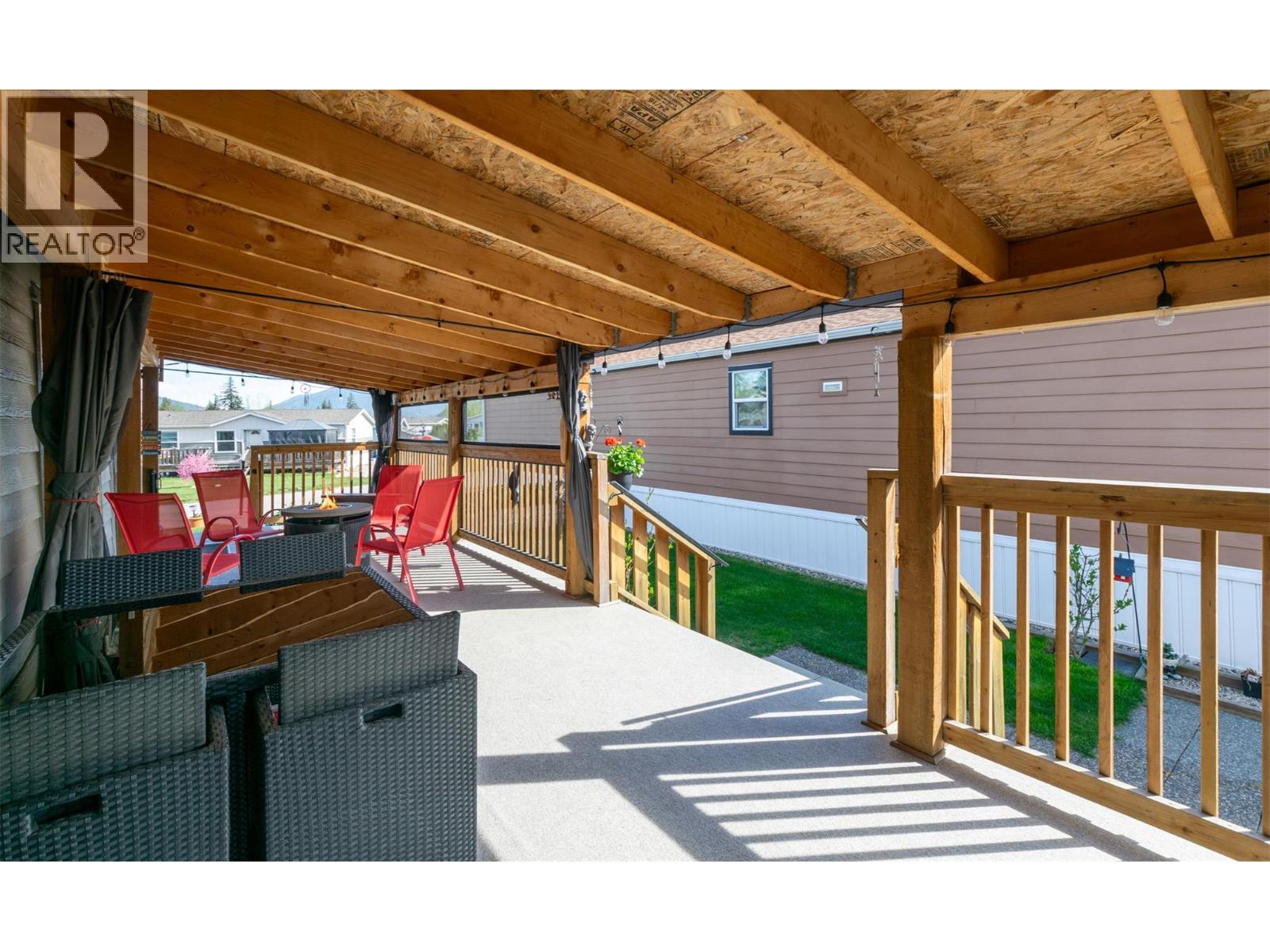 20 4811 10A Avenue Northeast, Salmon Arm